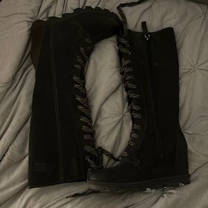Sorel wedge boot